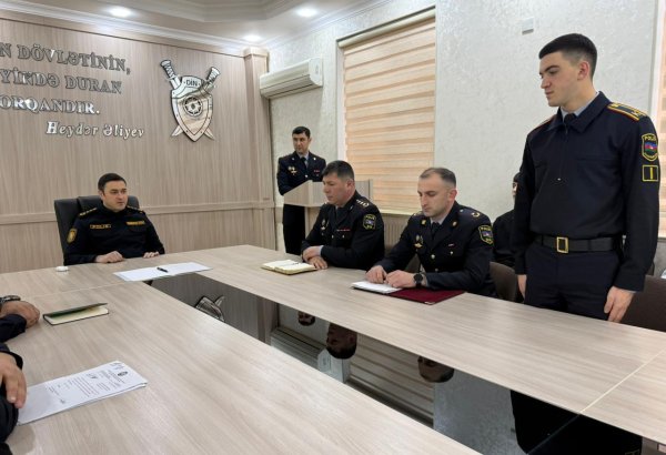 Qusarda polis olmaq istəyən gənclərlə görüş keçirilib (FOTO)