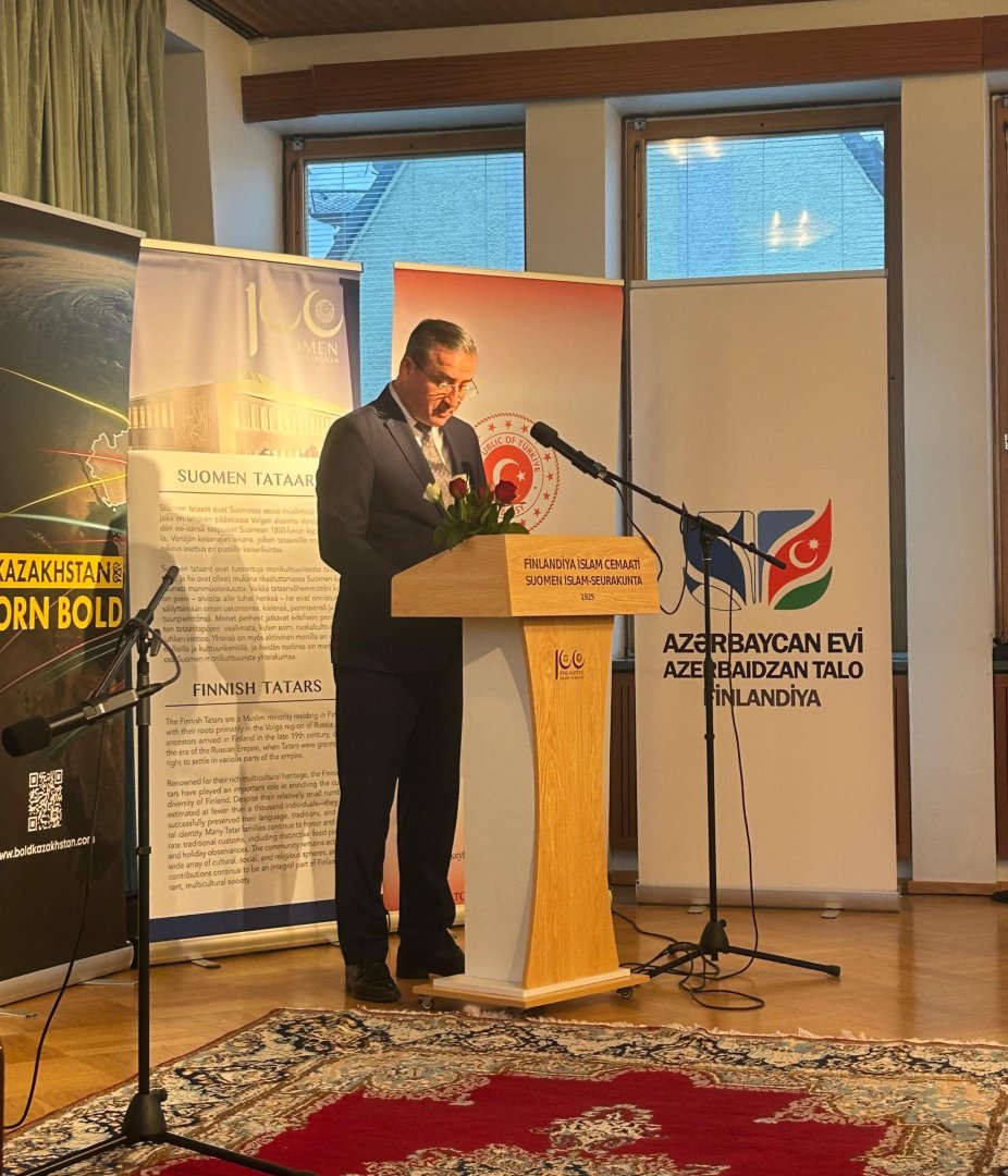 Helsinkidə Dünya Türk Dili Ailəsi Günü qeyd olunub (FOTO)