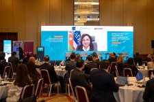 Azərbaycan üçün İnkişafın Növbəti Mərhələsi: Yaşıl və Davamlı Artım Üçün Kapital Bazarları (FOTO)