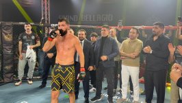 Alim Nəbiyev Batumidə beynəlxalq turnirdə MMA üzrə növbəti qələbəsini qazandı (FOTO)