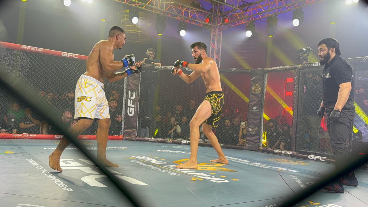 Alim Nəbiyev Batumidə beynəlxalq turnirdə MMA üzrə növbəti qələbəsini qazandı (FOTO)