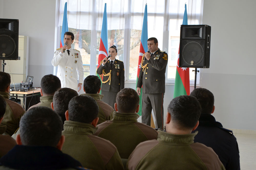 Azərbaycan Hərbi Hava Qüvvələrinin yaranması günü qeyd olundu (FOTO)