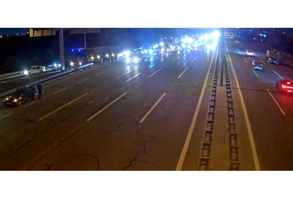 "Koroğlu" metrosundan Hava limanı istiqamətində hərəkət məhdudlaşdırıldı