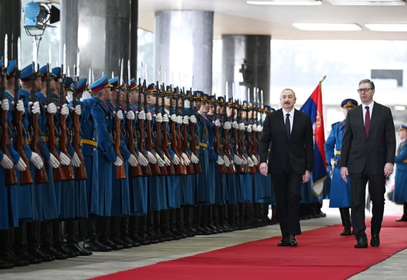 Prezident İlham Əliyevin Belqradda rəsmi qarşılanma mərasimi olub (FOTO)