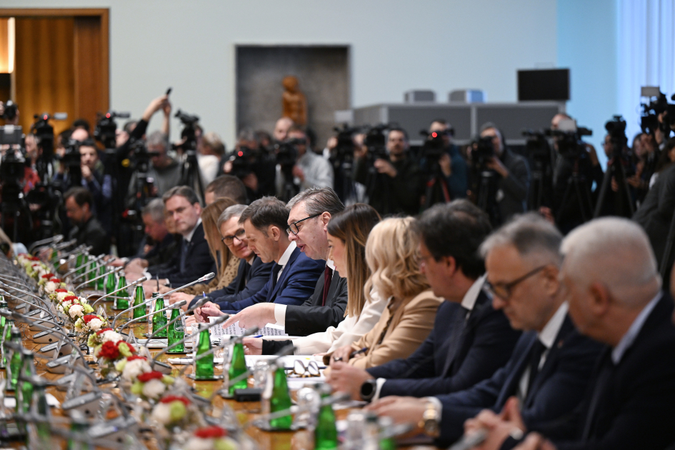 Prezident İlham Əliyev Belqradda Azərbaycan və Serbiya arasında Strateji Tərəfdaşlıq Şurasının 1-ci iclasında iştirak edib (FOTO)