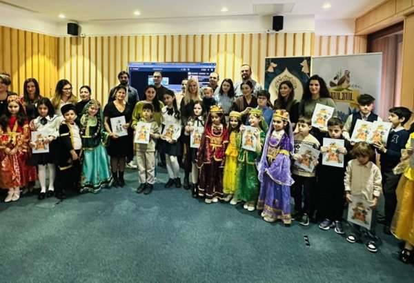 Londonda Beynəlxalq Ana Dili Gününə həsr olunan tədbir keçirilib (FOTO)