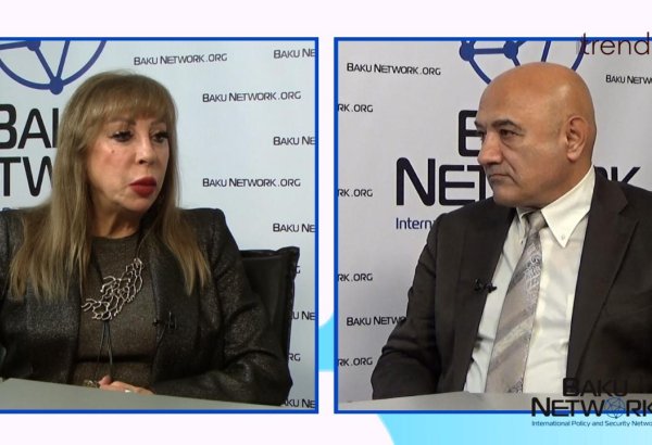 Münasibətləri, xoş ənənələri bərpa etməyə heç nə mane olmur - Alla Bayramova "Tofiq Abbasovla Dialoq" verilişində (FOTO/VİDEO)