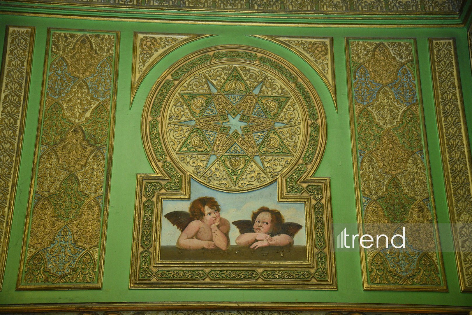 Bakının gizli incisi - "un kralı" Ağabala Quliyevin dəbdəbəli malikanəsi (FOTOREPORTAJ)