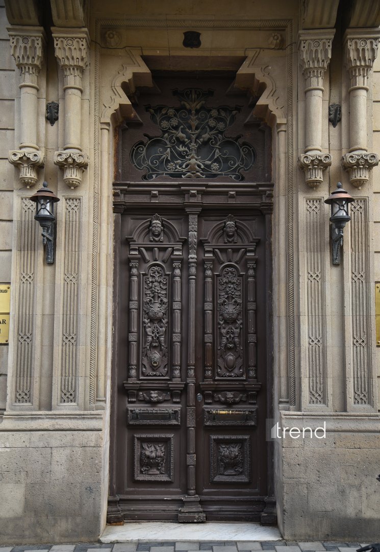 Bakının gizli incisi - "un kralı" Ağabala Quliyevin dəbdəbəli malikanəsi (FOTOREPORTAJ)
