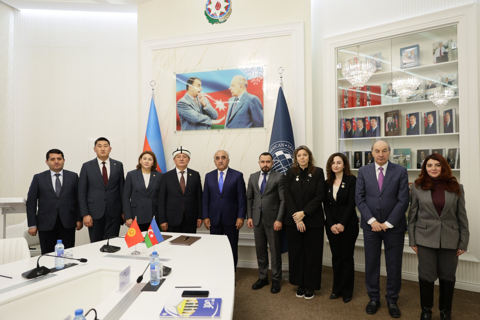 UNEC və Qırğız Milli Universiteti arasında magistratura pilləsi üzrə ikili diplom proqramına dair müqavilə imzalanıb (FOTO)