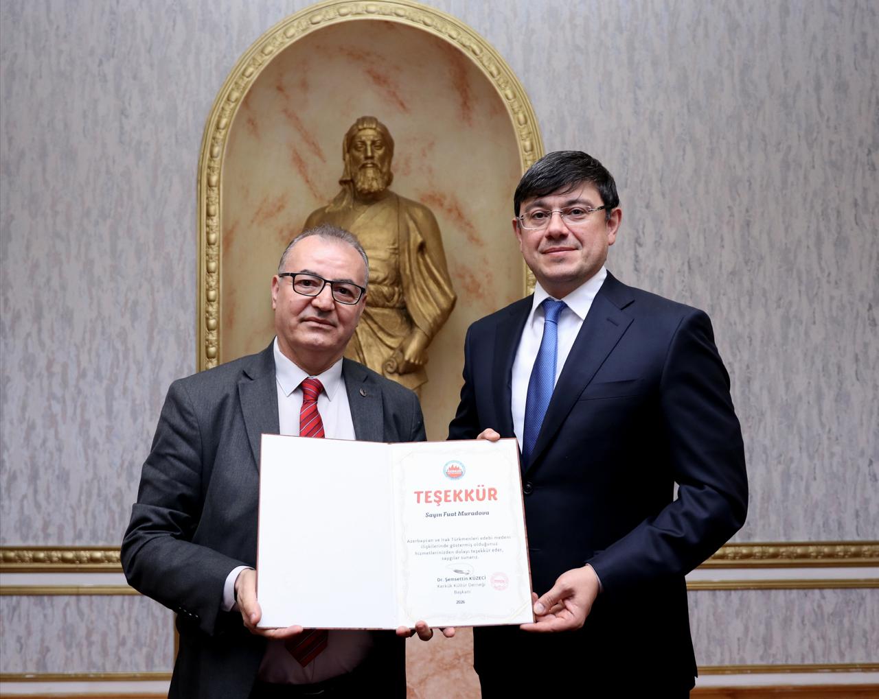 Fuad Muradov Kərkük Mədəniyyət Dərnəyinin təsisçisi ilə görüşdü (FOTO)