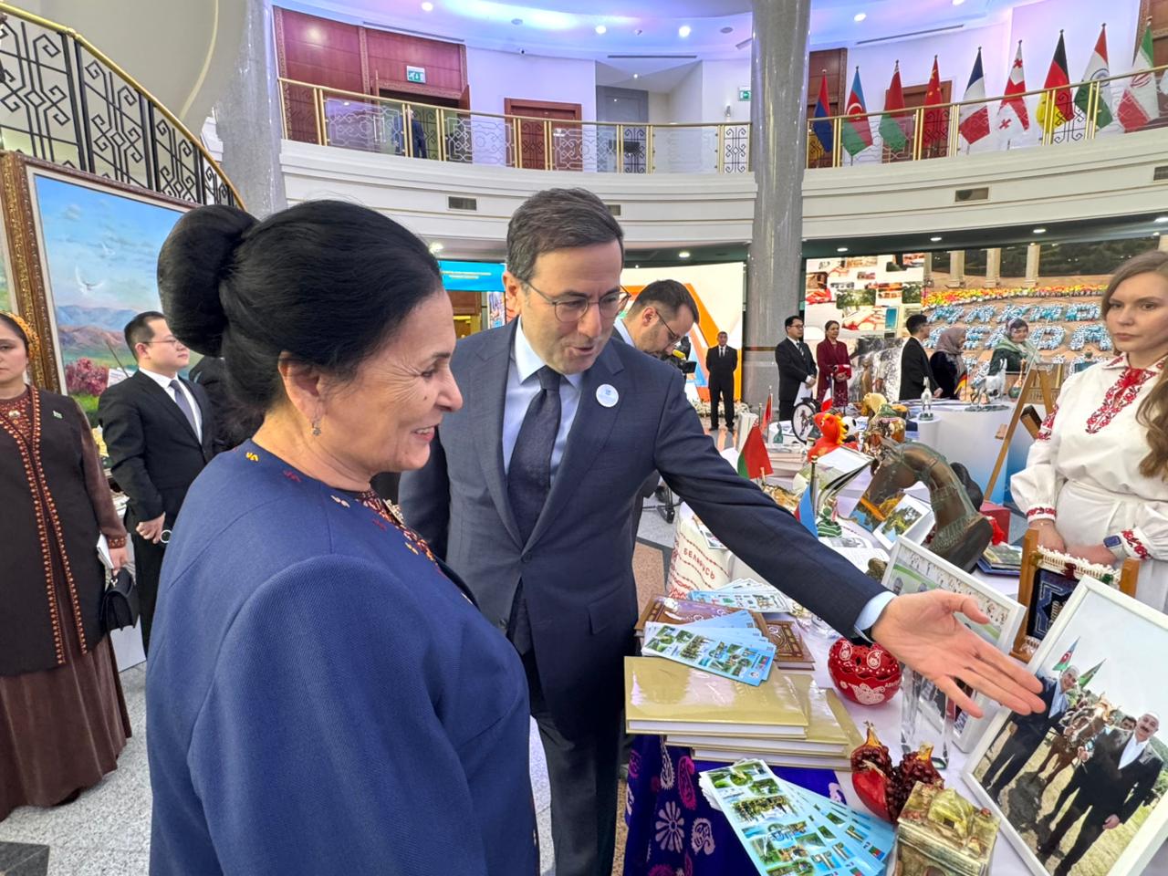 Azərbaycan Səfirliyi Türkmənistanda keçirilən “Diplomatiya Günü” beynəlxalq sərgisində iştirak edib (FOTO)
