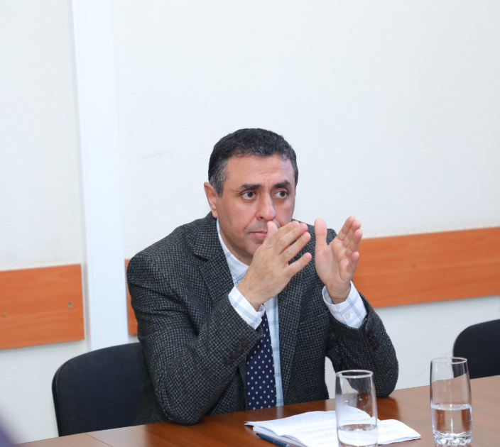 “Nitqin gözəlliyi, orfoqrafiya qaydaları və ifadə-üslub xətaları” mövzusuna həsr olunan təlim keçirildi (FOTO)