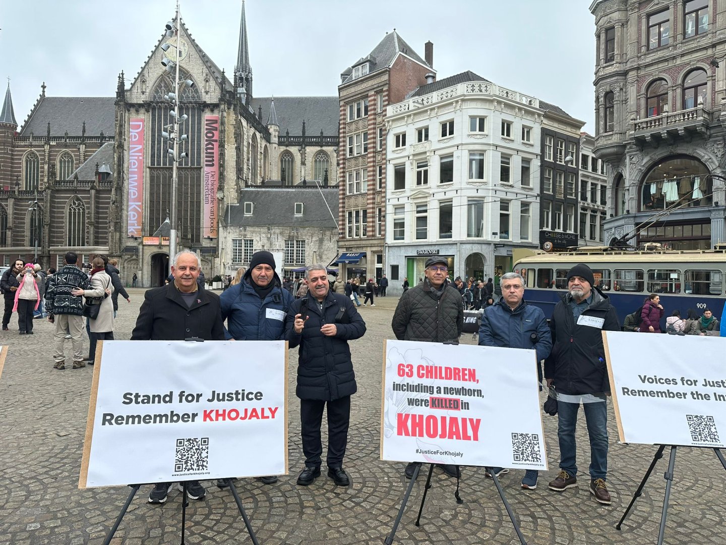 Amsterdamın mərkəzində “Xocalıya ədalət!” çağırışı (FOTO)