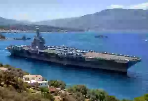 ABŞ-nin ən böyük aviadaşıyıcısı Yunanıstan sularına çatdı