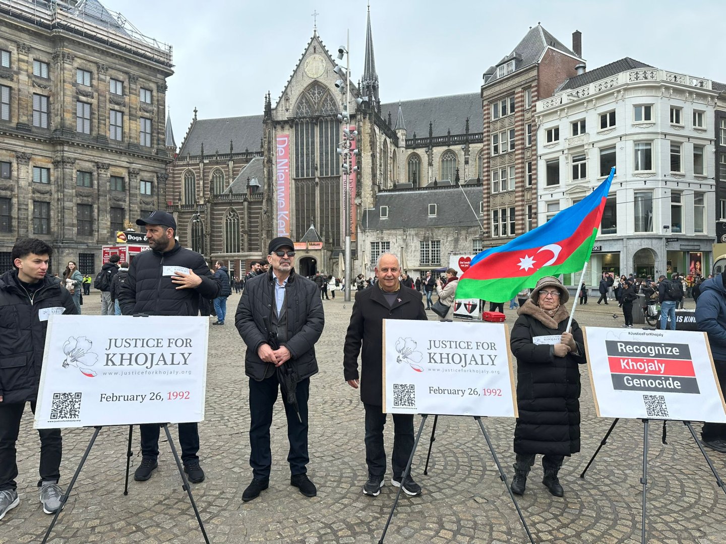 Amsterdamın mərkəzində “Xocalıya ədalət!” çağırışı (FOTO)