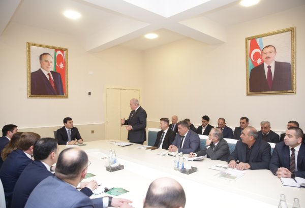 Xaçmaz RİH-də əkin mövsümünə hazırlıq üzrə tədbirlər planı müzakirə edilib (FOTO)
