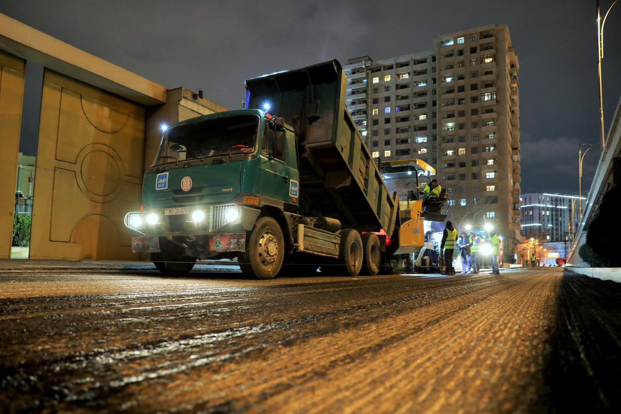Paytaxtın bu küçəsi təmir olundu (FOTO)