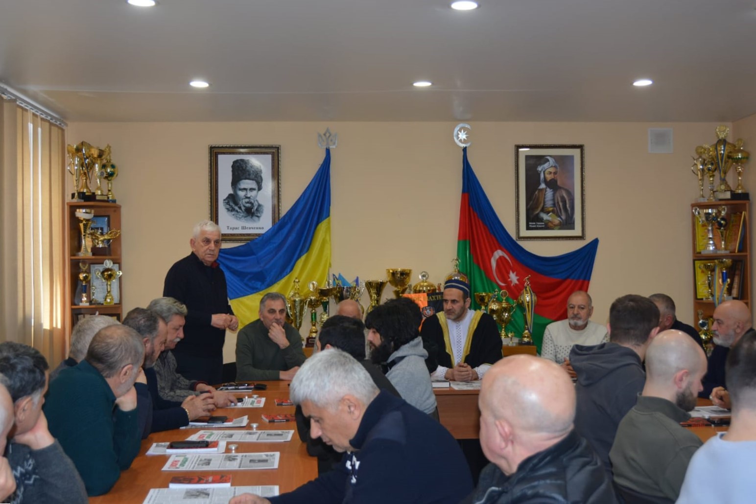 Dneprdə yaşayan azərbaycanlılar Xocalı qurbanlarını anıblar (FOTO)