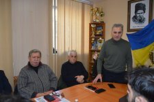 Dneprdə yaşayan azərbaycanlılar Xocalı qurbanlarını anıblar (FOTO)