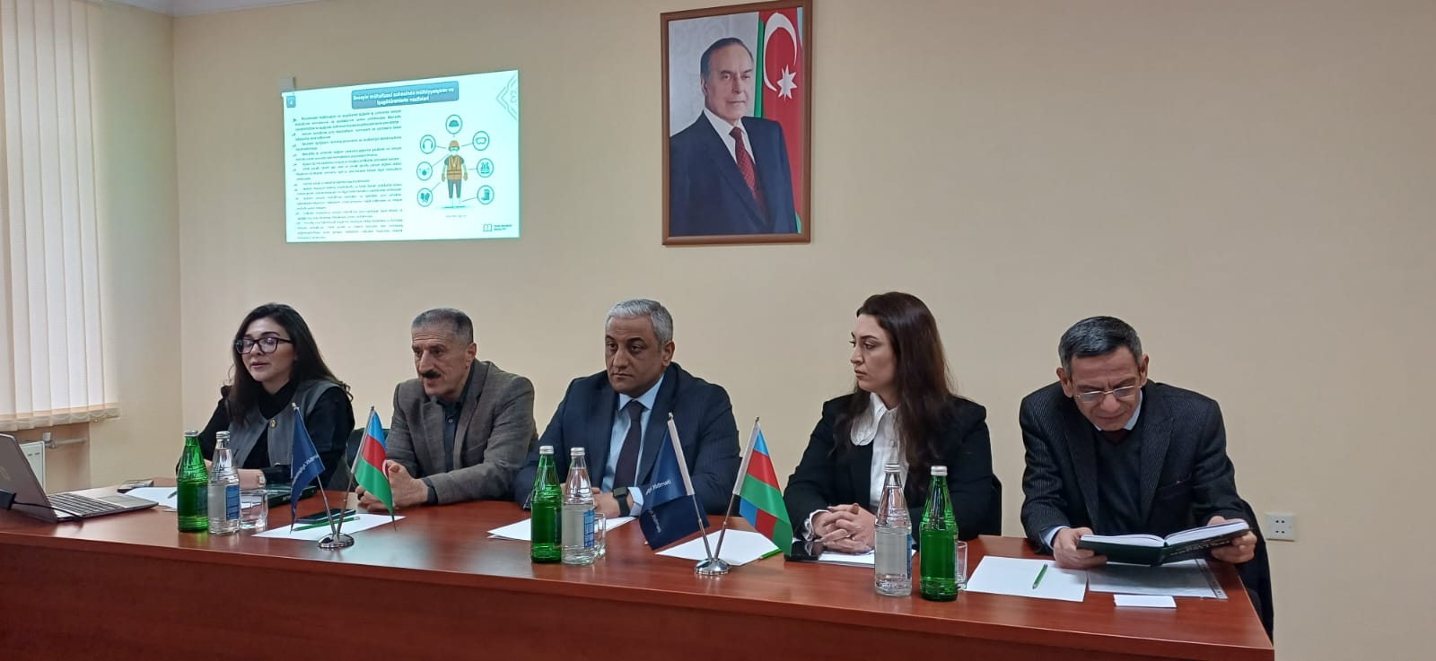 Gəncə avtomobil zavodu İB-də “İş yerlərində əməyin mühafizəsi” müzakirə olundu (FOTO)