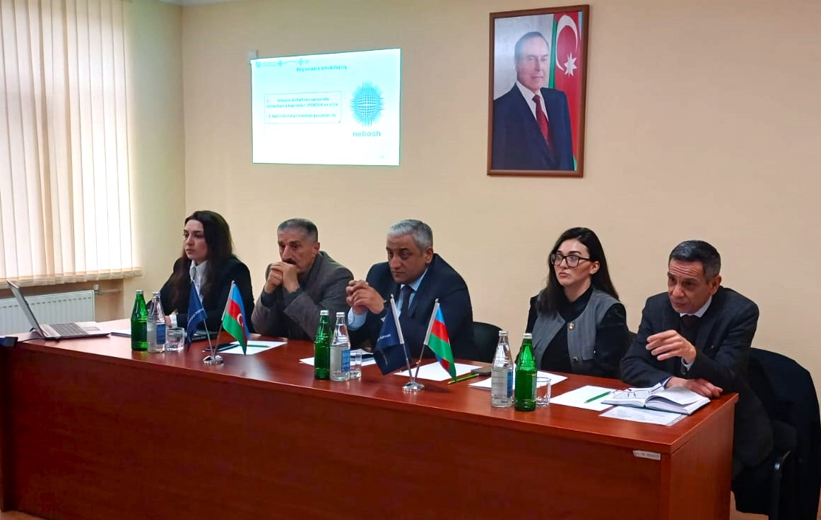 Gəncə avtomobil zavodu İB-də “İş yerlərində əməyin mühafizəsi” müzakirə olundu (FOTO)