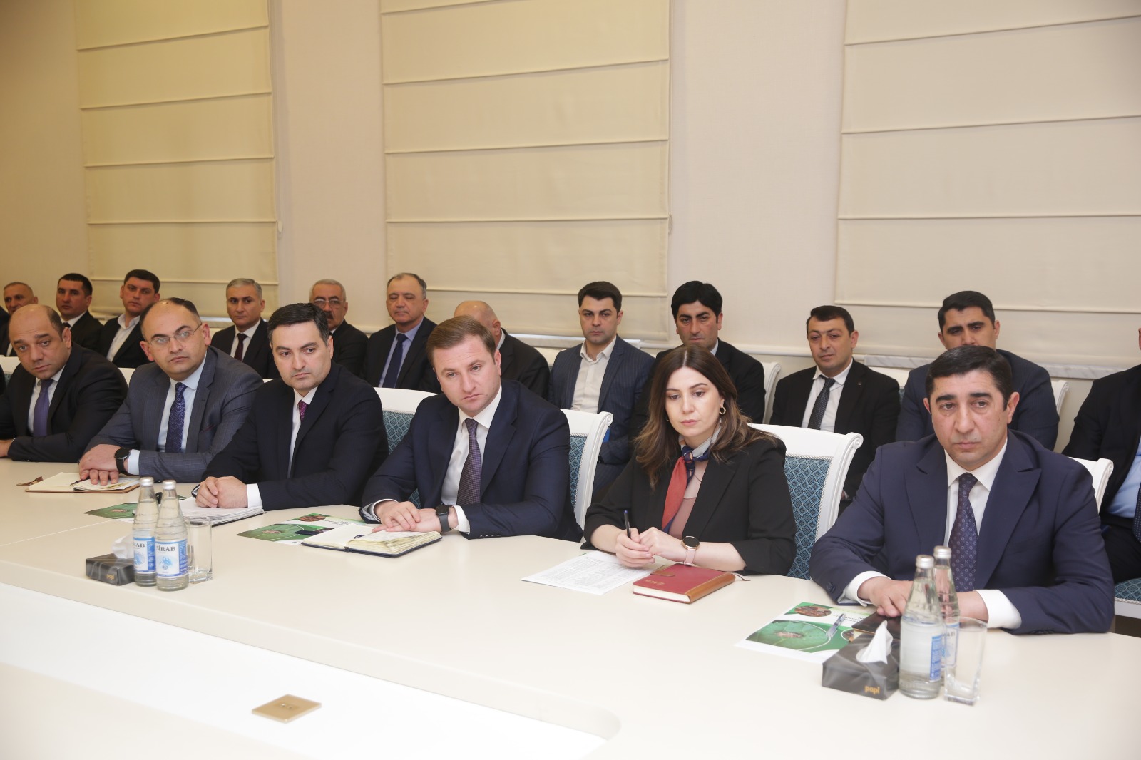 Xaçmaz RİH-də əkin mövsümünə hazırlıq üzrə tədbirlər planı müzakirə edilib (FOTO)