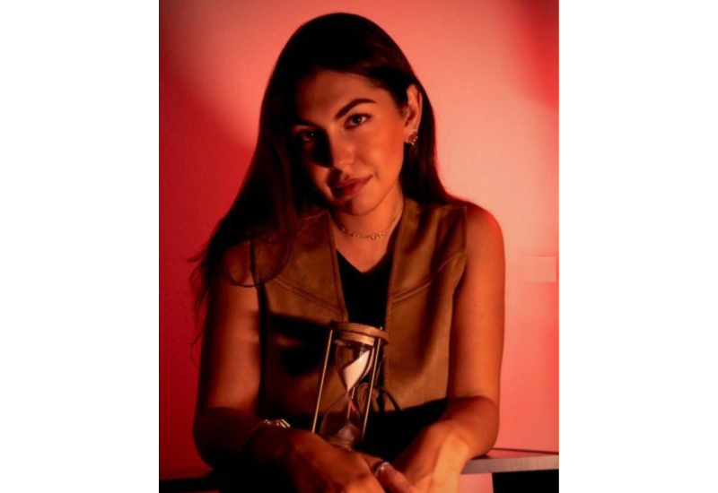 İsveçrədən beynəlxalq platformalara yüksələn azərbaycanlı ifaçı (FOTO)