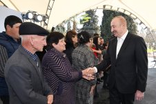 Prezident İlham Əliyev və Birinci xanım Mehriban Əliyeva Xocavənd şəhər və Xocavənd kənd sakinləri ilə görüşüblər (FOTO)