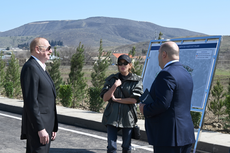 Prezident İlham Əliyev və Birinci xanım Mehriban Əliyeva Xocavənd kəndində görülmüş işlərlə tanış olublar (FOTO/VİDEO) (YENİLƏNİB)