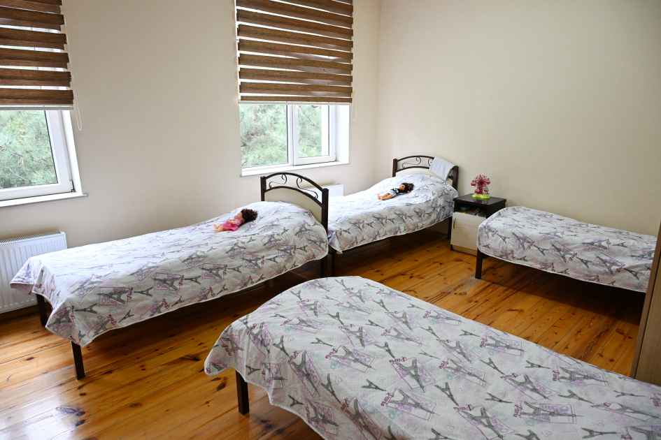 Leyla Əliyeva və Alena Əliyeva Quba şəhərində internat tipli ümumtəhsil məktəbini və STEAM mərkəzini ziyarət ediblər (FOTO)