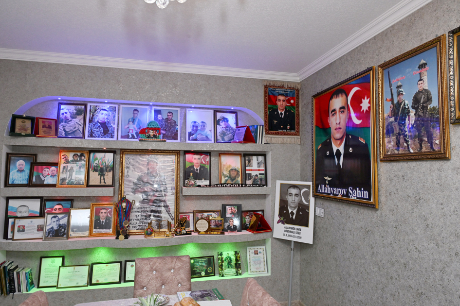 Heydər Əliyev Fondunun vitse-prezidenti Leyla Əliyeva Vətən Müharibəsi Qəhrəmanı Şahin Allahyarovun ailəsini ziyarət edib (FOTO)