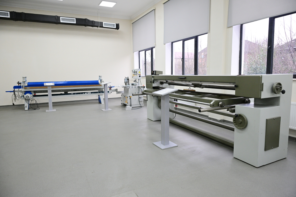 Prezident İlham Əliyev Lənkəran Dövlət Peşə Təhsil Mərkəzinin açılışında iştirak edib (FOTO)