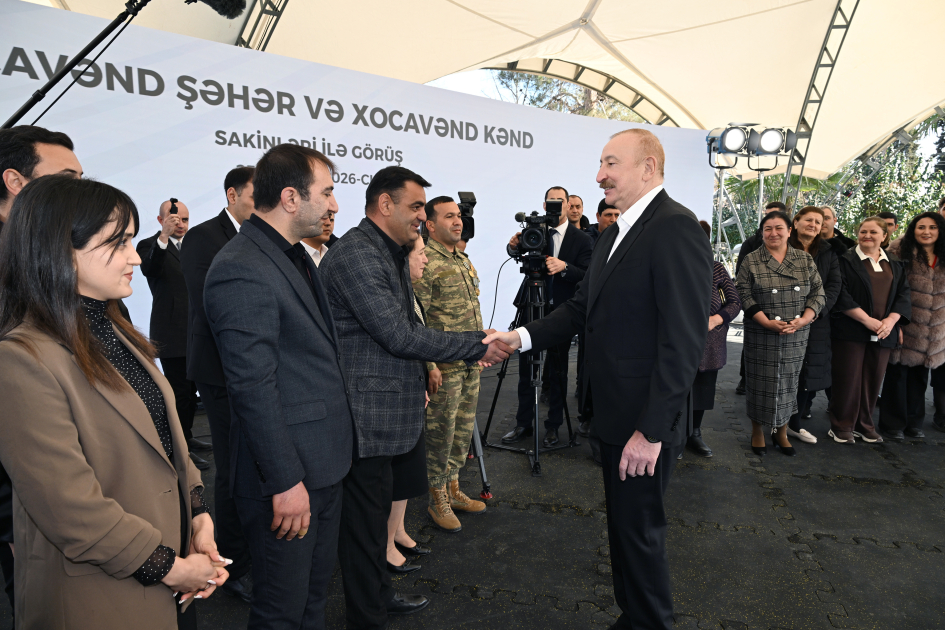 Prezident İlham Əliyev və Birinci xanım Mehriban Əliyeva Xocavənd şəhər və Xocavənd kənd sakinləri ilə görüşüblər (FOTO)
