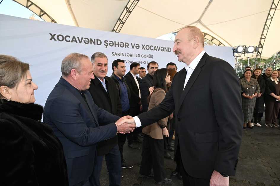 Prezident İlham Əliyev və Birinci xanım Mehriban Əliyeva Xocavənd şəhər və Xocavənd kənd sakinləri ilə görüşüblər (FOTO)