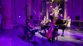 Haaqa şəhərinin baş kilsəsində Xocalı soqyırımı qurbanları yad edilib (FOTO)