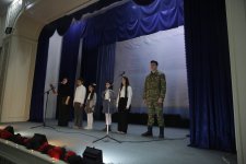 Xaçmaz rayonunda “Xocalı – tarixin silinməz yaddaşı” adlı ədəbi-bədii kompozisiya nümayiş olunub (FOTO)