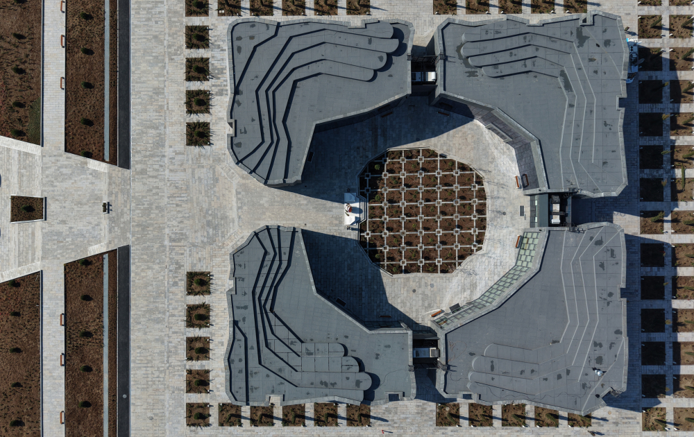 Prezident İlham Əliyev və Birinci xanım Mehriban Əliyeva Xocalı Soyqırımı Memorialının açılışında iştirak ediblər (FOTO/VİDEO) (YENİLƏNİB 4)