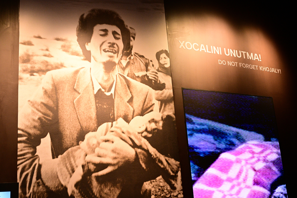 Prezident İlham Əliyev və Birinci xanım Mehriban Əliyeva Xocalı Soyqırımı Memorialının açılışında iştirak ediblər (FOTO/VİDEO) (YENİLƏNİB 4)