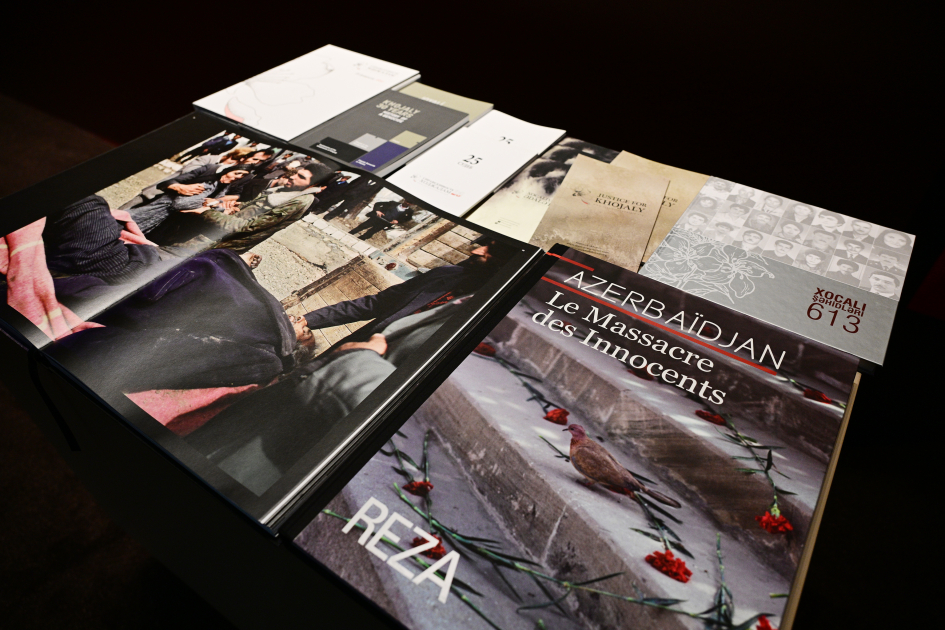 Prezident İlham Əliyev və Birinci xanım Mehriban Əliyeva Xocalı Soyqırımı Memorialının açılışında iştirak ediblər (FOTO/VİDEO) (YENİLƏNİB 4)