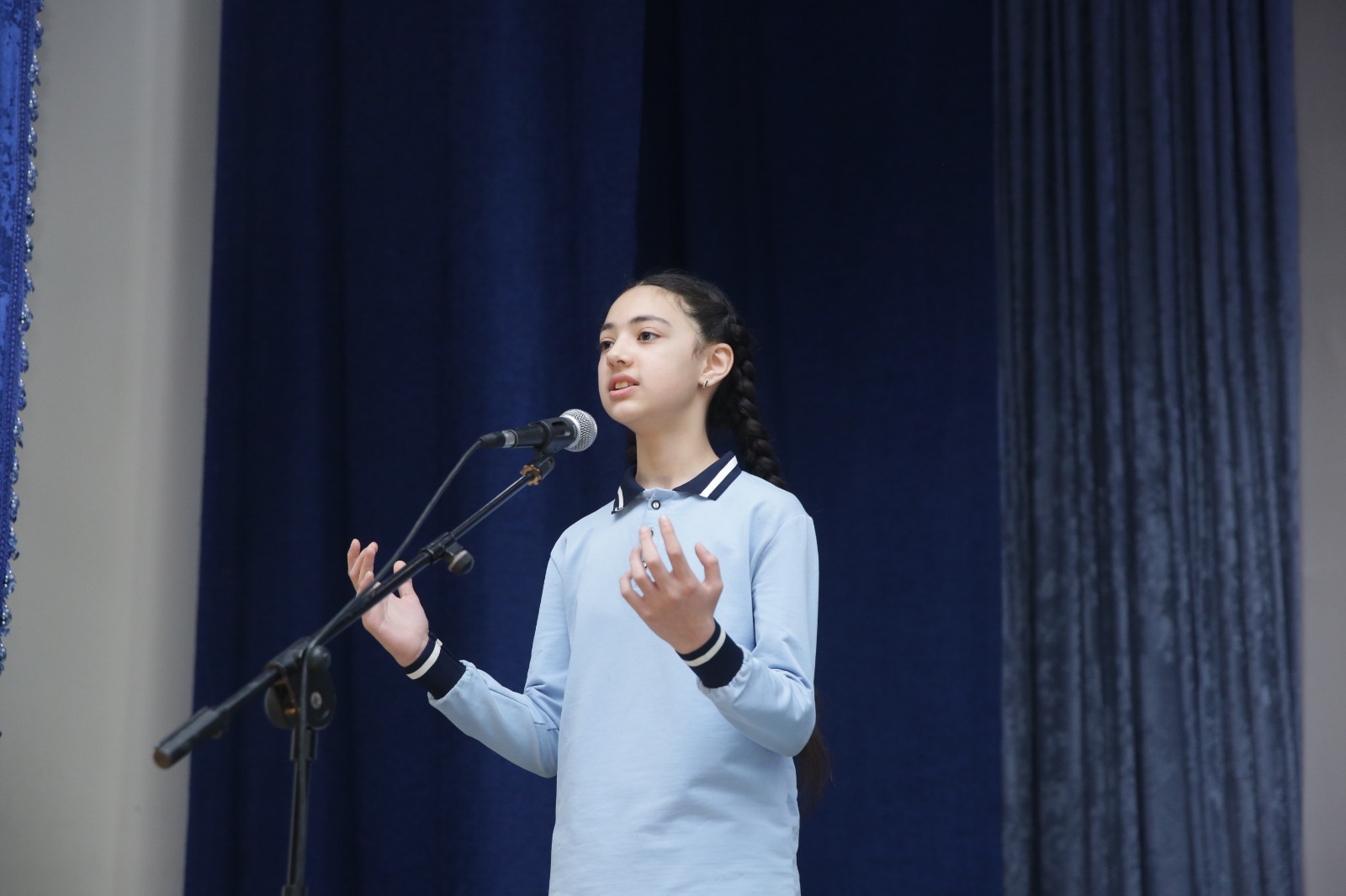 Xaçmaz rayonunda “Xocalı – tarixin silinməz yaddaşı” adlı ədəbi-bədii kompozisiya nümayiş olunub (FOTO)