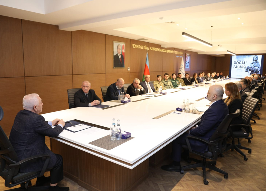 “AzərEnerji” ağacəkmə və anım tədbiri keçirib (FOTO)