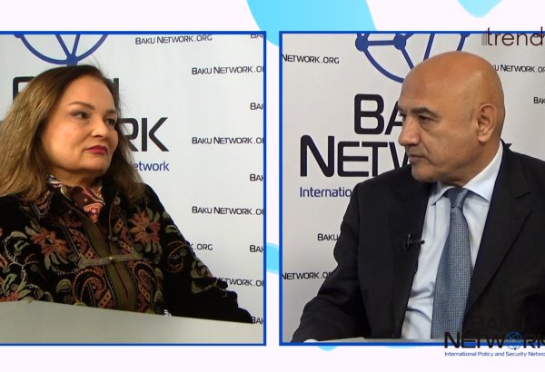 Bu gün ölkəmizin ictimai-siyasi və mədəni həyatında möhtəşəm irəliləyişin şahidi oluruq - Gülnaz İsmayılova "Tofiq Abbasovla Dialoq" verilişində (VİDEO/FOTO)