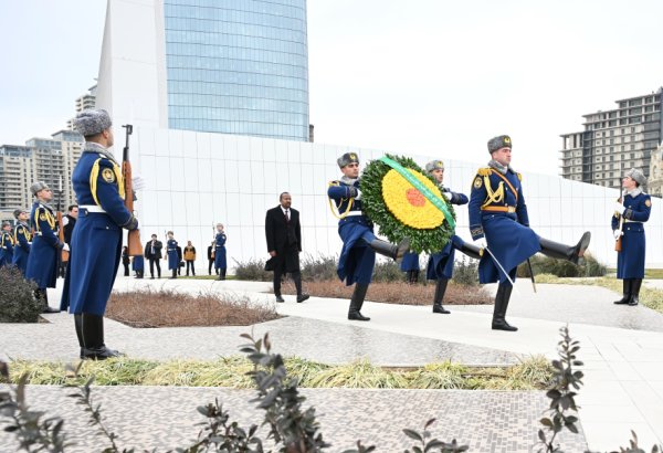 Efiopiyanın Baş naziri Zəfər parkını ziyarət edib (FOTO)