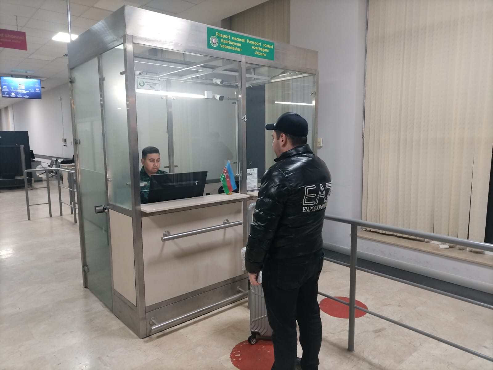 Azərbaycan vətəndaşlarının İrandan təxliyəsi davam edir (FOTO)