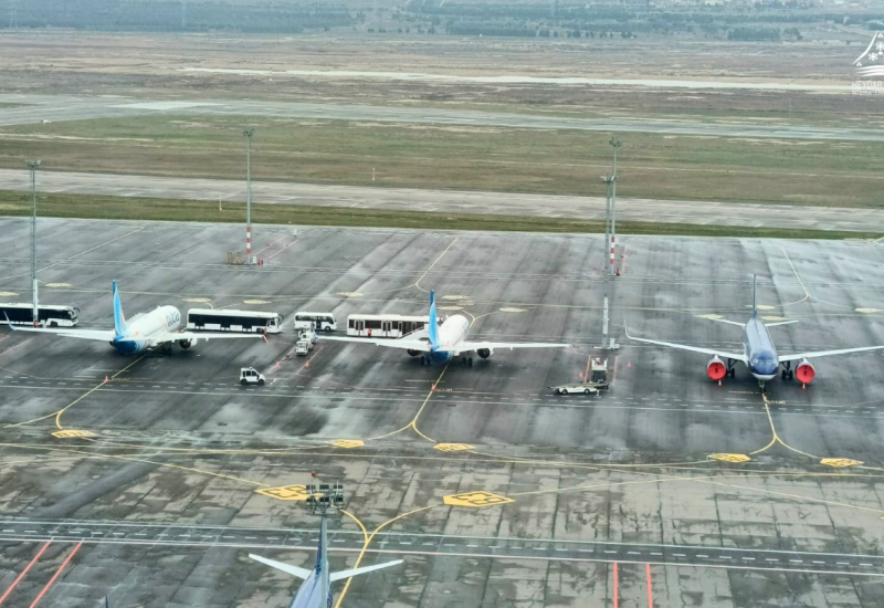Heydər Əliyev Beynəlxalq Aeroportu iki beynəlxalq reysi ehtiyat hava limanı kimi qəbul edib