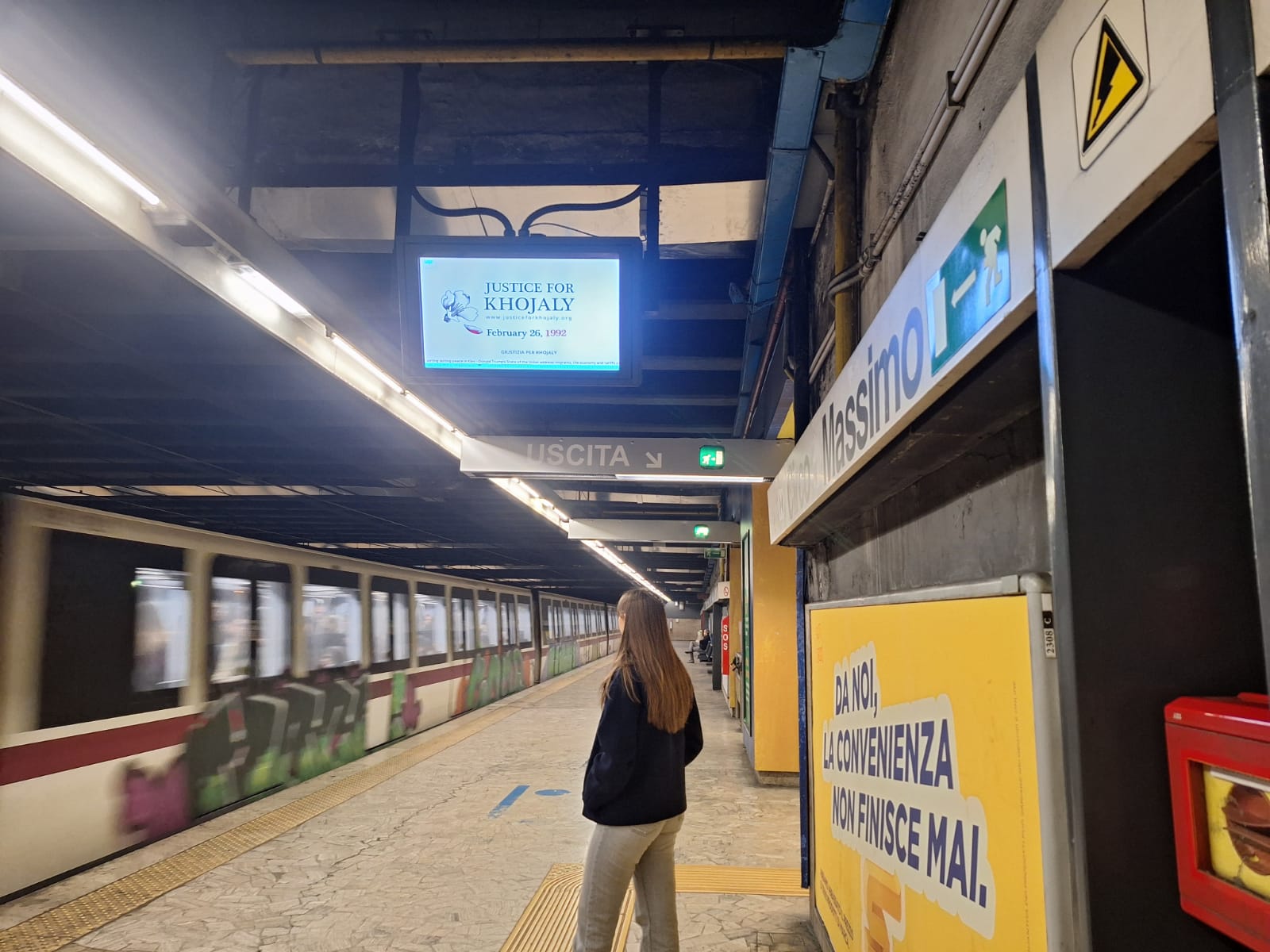 Romada Xocalı soyqırımı ilə bağlı məlumatlandırma kampaniyası keçirilir (FOTO)