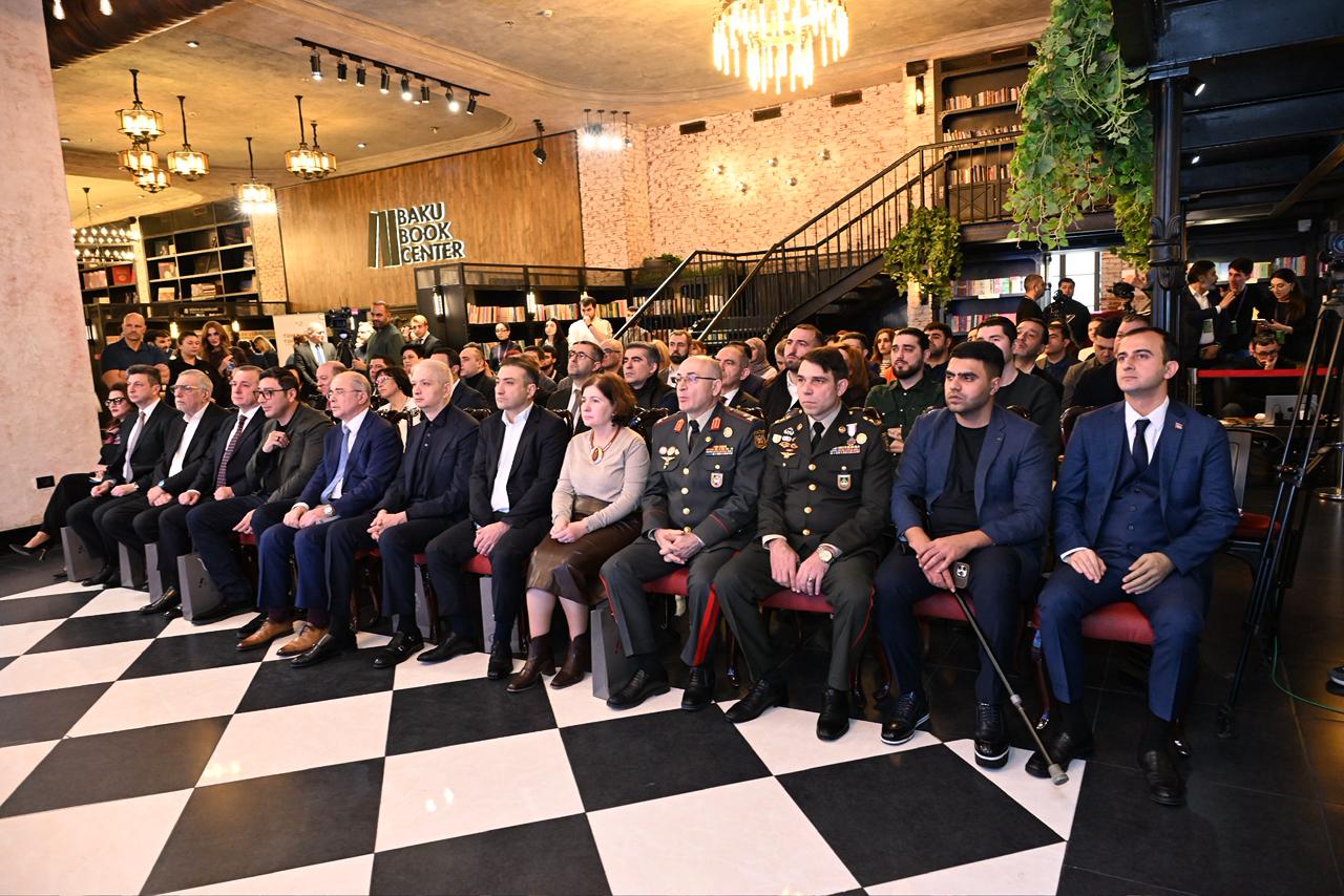 “Təməldən təfərrüata” kitabının təqdimat mərasimi keçirilib (FOTO)