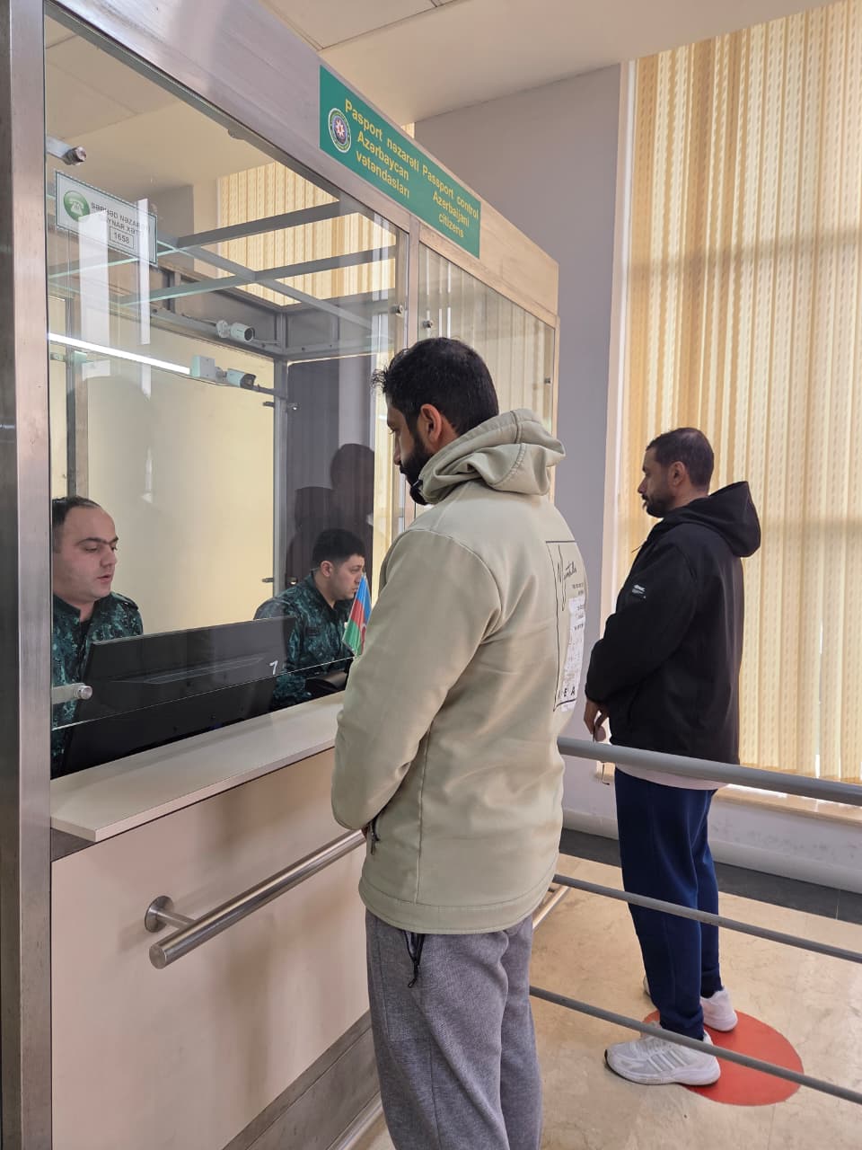 İrandan Azərbaycana 53 vətəndaşımız, 31 əcnəbi təxliyə edilib (FOTO/VİDEO)