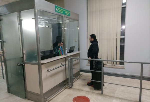 Azərbaycan vətəndaşlarının İrandan təxliyəsi davam edir (FOTO)